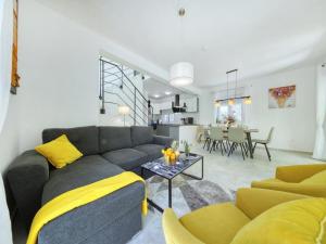 Villa Gaby with Heated Pool