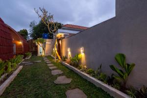 Adis Villa, Cozy Private Stay with Pool , near ubud & sanur