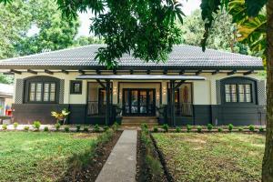 Casa Dela Tierra by Araw Residences - 4hvězdičkové hotely ve městě Mambajao