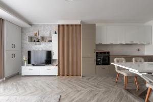 CLUJSTAYS Bright Central Apartments