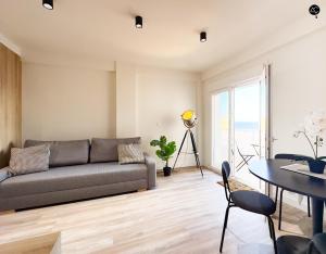 En la Orilla del Mar Grupo AC Gestion