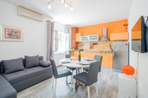 Apartments Cafe del Mar