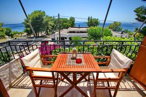 Studios and Apartments Meri Skopelos Greece