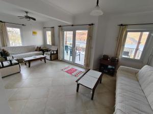 Bodrum Bosphorus Beachfront Villa for 9 people