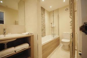 Marlborough House - Guest House