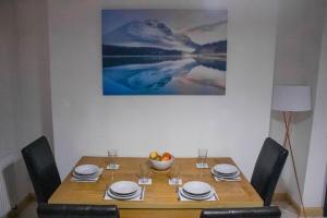 Spacious & Comfortable 2-bedroom home