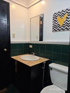 Luxhomme Baguio Guest Homestay with Balcony