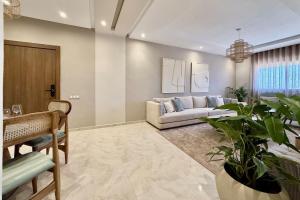 Modern 2-Bedroom Apartment in Agdal with Pool & Terrace