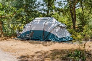 Campings Camping des Alberes : Emplacement Nu (Tente non Fournie)