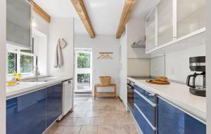 Amazing Home In Aabenraa With Wifi