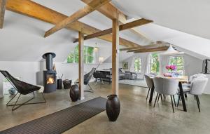 Beautiful Home In Aabenraa With House Sea View