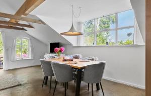 Beautiful Home In Aabenraa With House Sea View