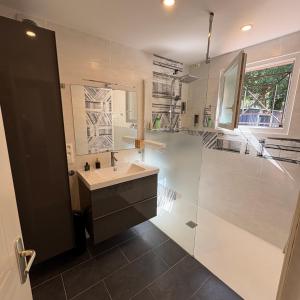 Villa Soustons Plage à 1,7km,Golf à 900m,Jacuzzi ,wifi,Bbq