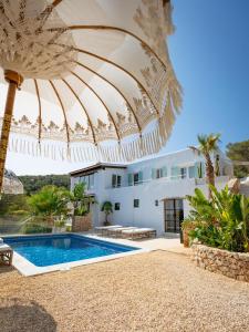 Blue Hill House Ibiza 360-degree Exclusiveness