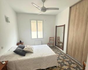 Typical house 20 m from the beach and the port