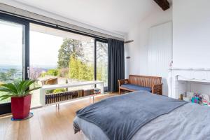 Villas Le Cerf - House with view and swimming pool : photos des chambres