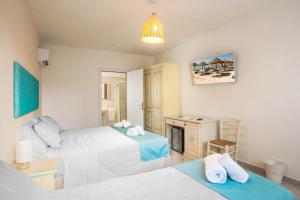 Economy Triple Room