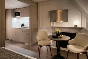 Hotel La Casa D Near Delhi Airport