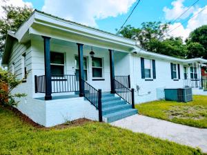 2 Bedroom Suite with Impressive Kitchenette