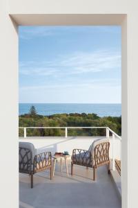 Villa Mareiva - Heated Pool, Beach 150 mt