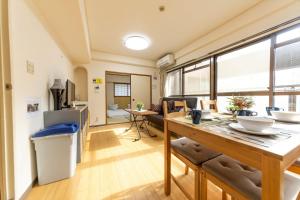 民泊の帝王 道頓堀東 513