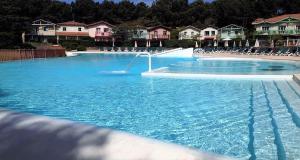 Appartement T2 avec grande piscine chauffée