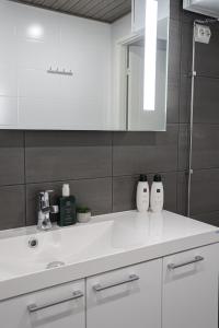 Polar City Suites l By BookLapland