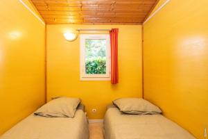 Campings Le Cocon du Cedre - Piscine - Terrasse : photos des chambres