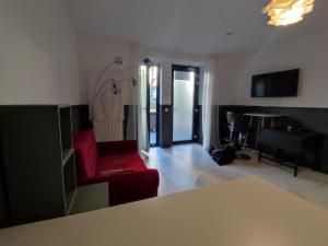 Heart of Wiesbaden city 24 7 check in