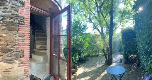 Vieux moulin à vent de 400 ans réhabilité