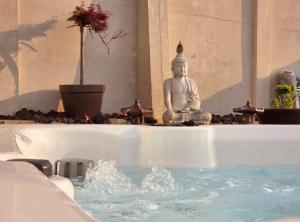 CASTRUM HOUSES - Nature Moledo - Jacuzzi - Sauna - Banho Turc - Bilhar - Matraquilhos