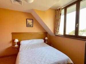 T2 lumineux, dernier étage, parking privatif à Aix-les-Bains - FR-1-555-42