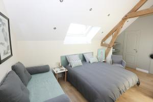 Villas Le Verger Des Pierres Blanches,11 chambres,11 wc, 8 sdbs,pool chauffee 11 m 35p : photos des chambres
