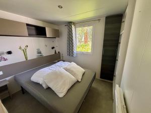 Campings Mobil-home 4-6 personnes : photos des chambres