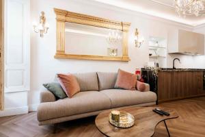 NEW Exquisite Cozy Baroque apartment Portuguese Soul 2p