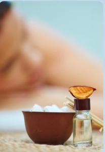 Royal Jade wellness luxurios Dahabiya Nile Cruise Every Monday from Luxor to Aswan 4 nights and Every Friday from Aswan to Luxor 3 nights