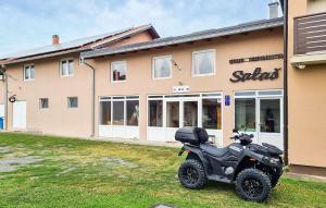 Amazing Home In Gornji Bogicevci With Sauna