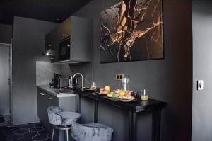Suite Balneo Hammam Noire et Or