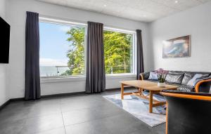 Awesome Home In Spøttrup With Wifi