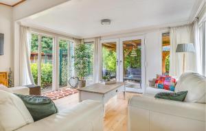 2 Bedroom Nice Home In Erm