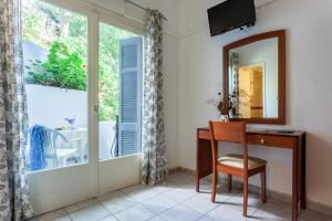 Argo Pension Skiathos Greece