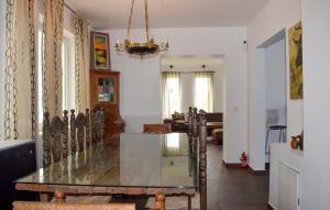 Lovely Home In Höganäs With Wifi