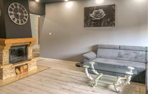 1 Bedroom Nice Apartment In Debrzno