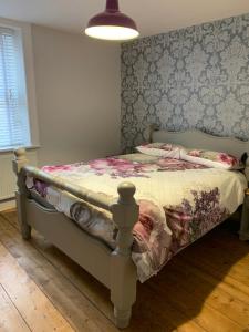 Mulberry cottage 4 Spring Bottom