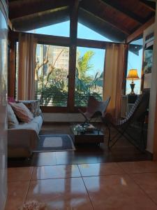 Confort, Style & Location - Your Rally Home in Py