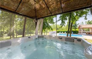 Pet Friendly Home In Nedescina