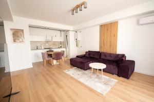Apartel Elia 13