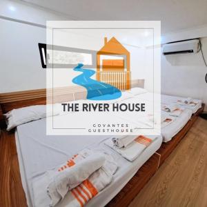 The River House - Govantes Guesthouse