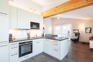 "Deichhausener Straße 2" Wohnung Admiral, 2 OG