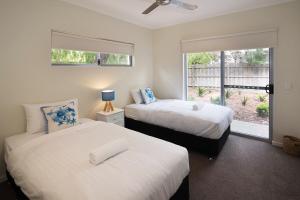 Blissful Bay- WIFI, Beachfront